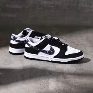 Nike Sb Dunk Paisley Sneakers For Men