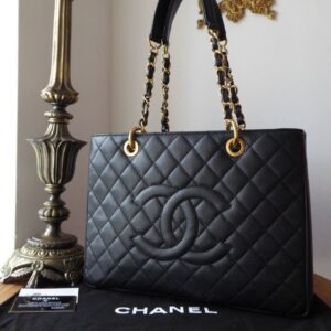 Chanel Classic Gst Caviar Grained Leather Tote Bag