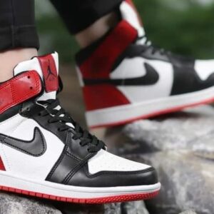 Air Jordan Retro High Black toe Men’s Sneakers