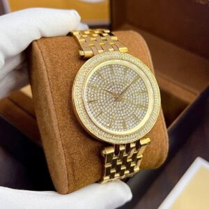 Michael Kors MK3438 Darci Diamond Luxurious Timepiece for the Modern Woman