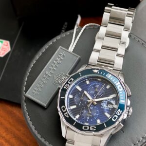 Tag Heuer Men’s Watch A Masterpiece of Craftsmanship with Steel Fine Brushed Case and High-End Features