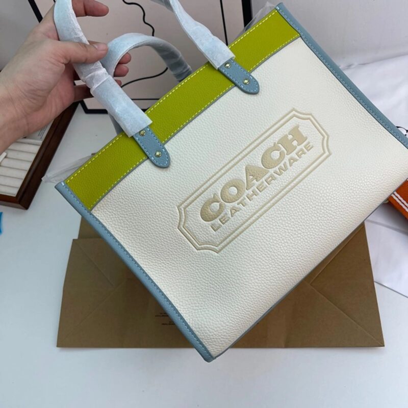 Coach Women's Field Tote 22 Bag