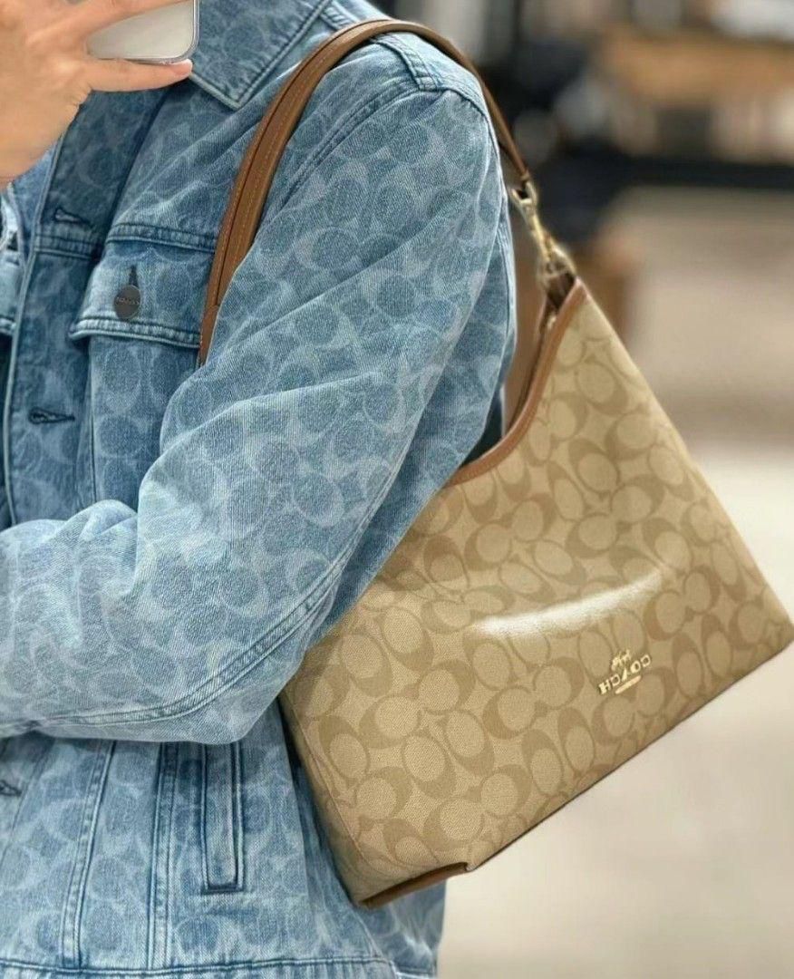 Coach Vintage Hobo Shoulder Bag - Image 10