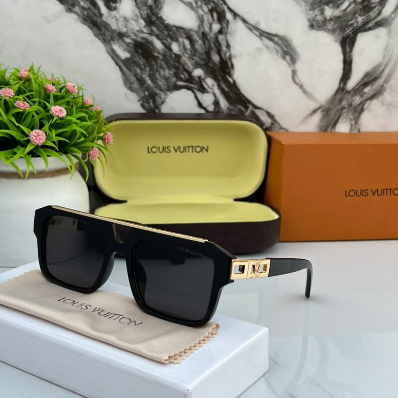 Louis Vuitton Square Sunglasses