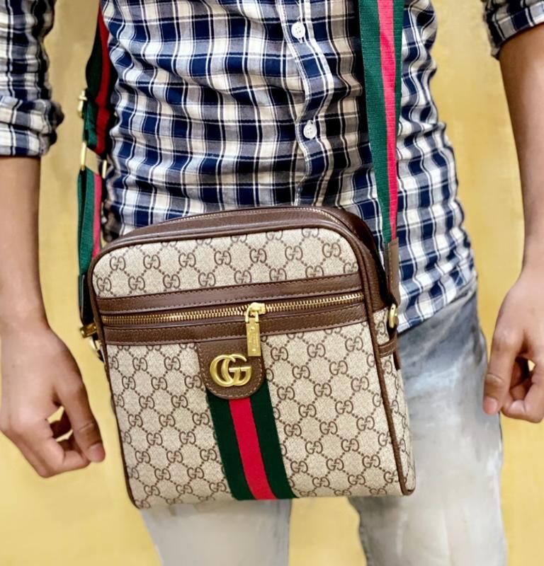 Gucci Gg Messenger Bag Unisex
