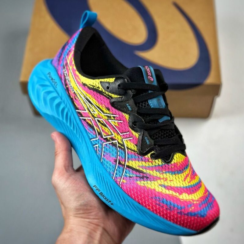Asics Novablast 3 Running Shoes