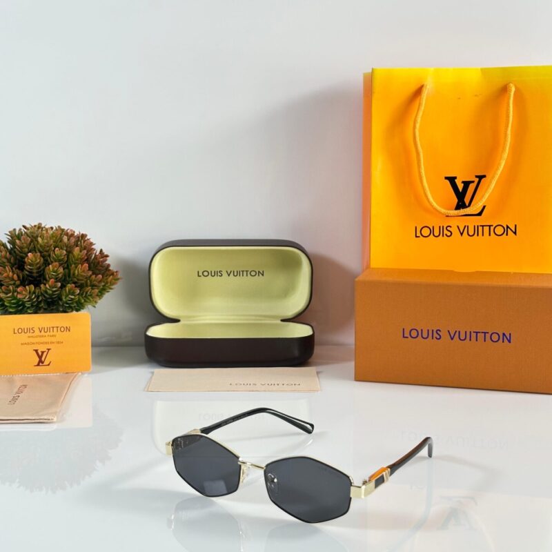 Louis Vuitton Aviator Shades
