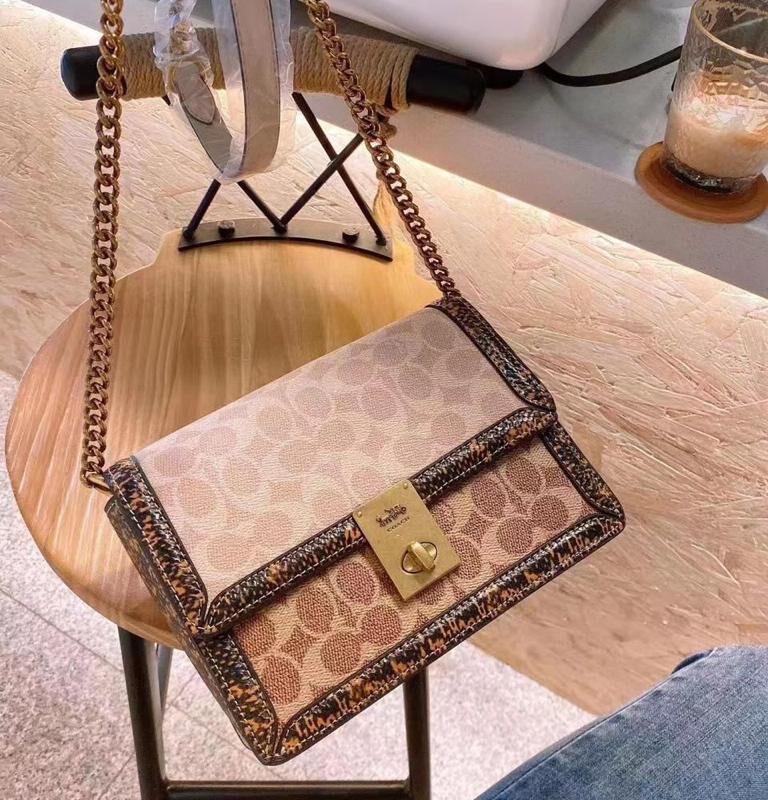 Coach Signature Hutton Shoulder Bag