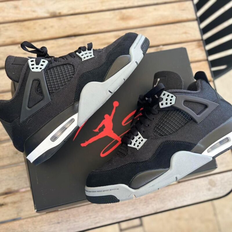 Air Jordan Retro 4 Black Cat Men's Sneakers