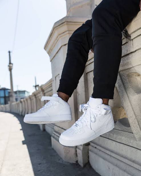 Nike Air Force 1 Mid Sneaker - Image 5