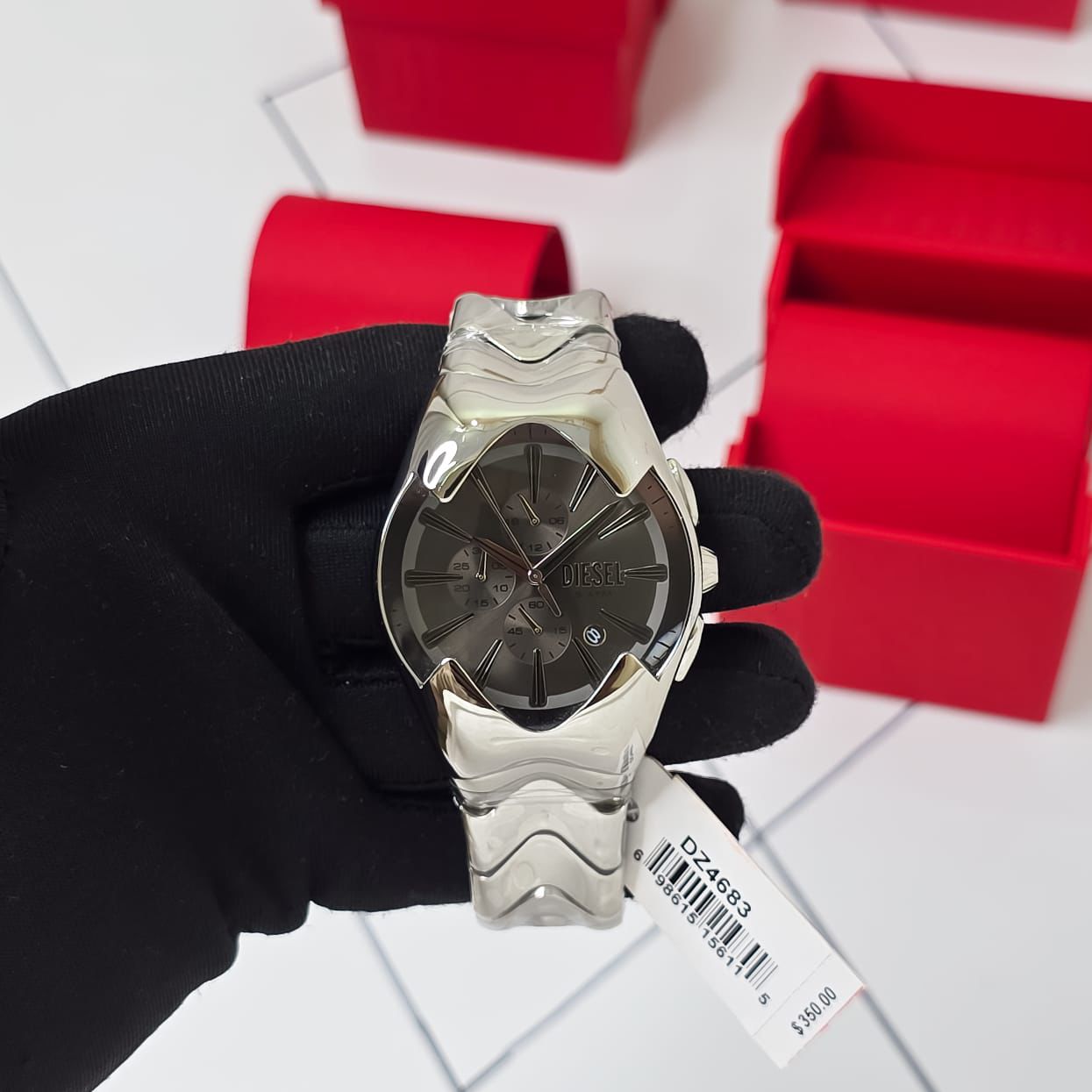 Diesel Mercurial DZ4683 Silver Chronograph Men’s Watch 45mm Japanese Quartz - Image 2