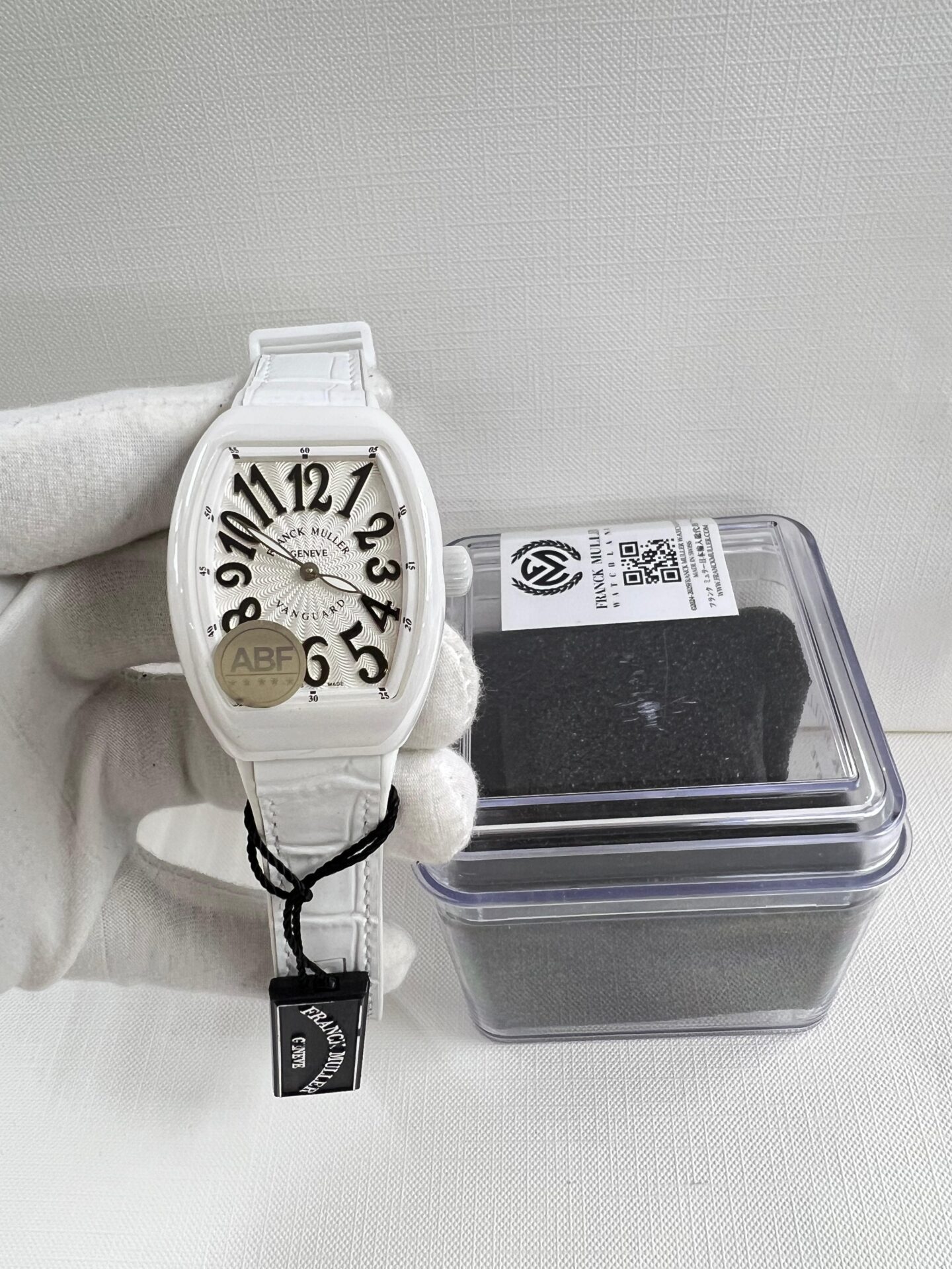 Franck Muller Vanguard Glossy Women's Leather Strap Watch - Image 2