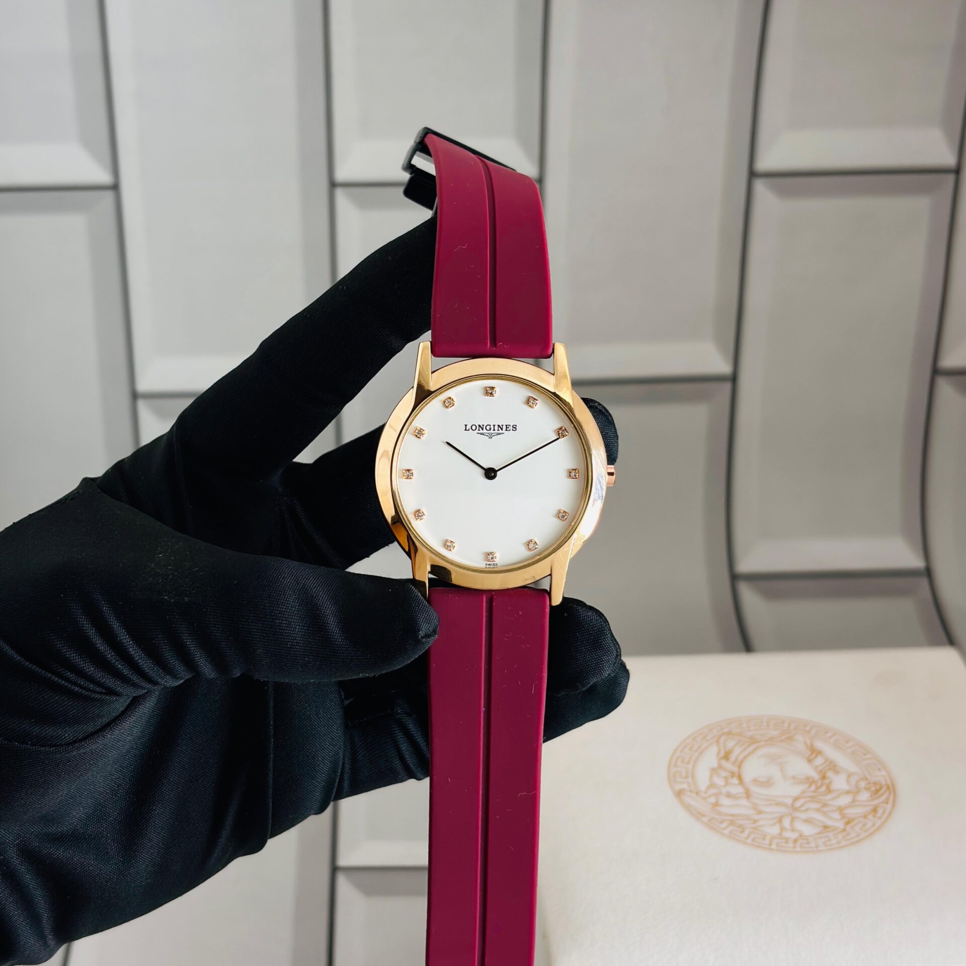 Longines Slim Edge Men's Watch 42mm Quartz - Image 5