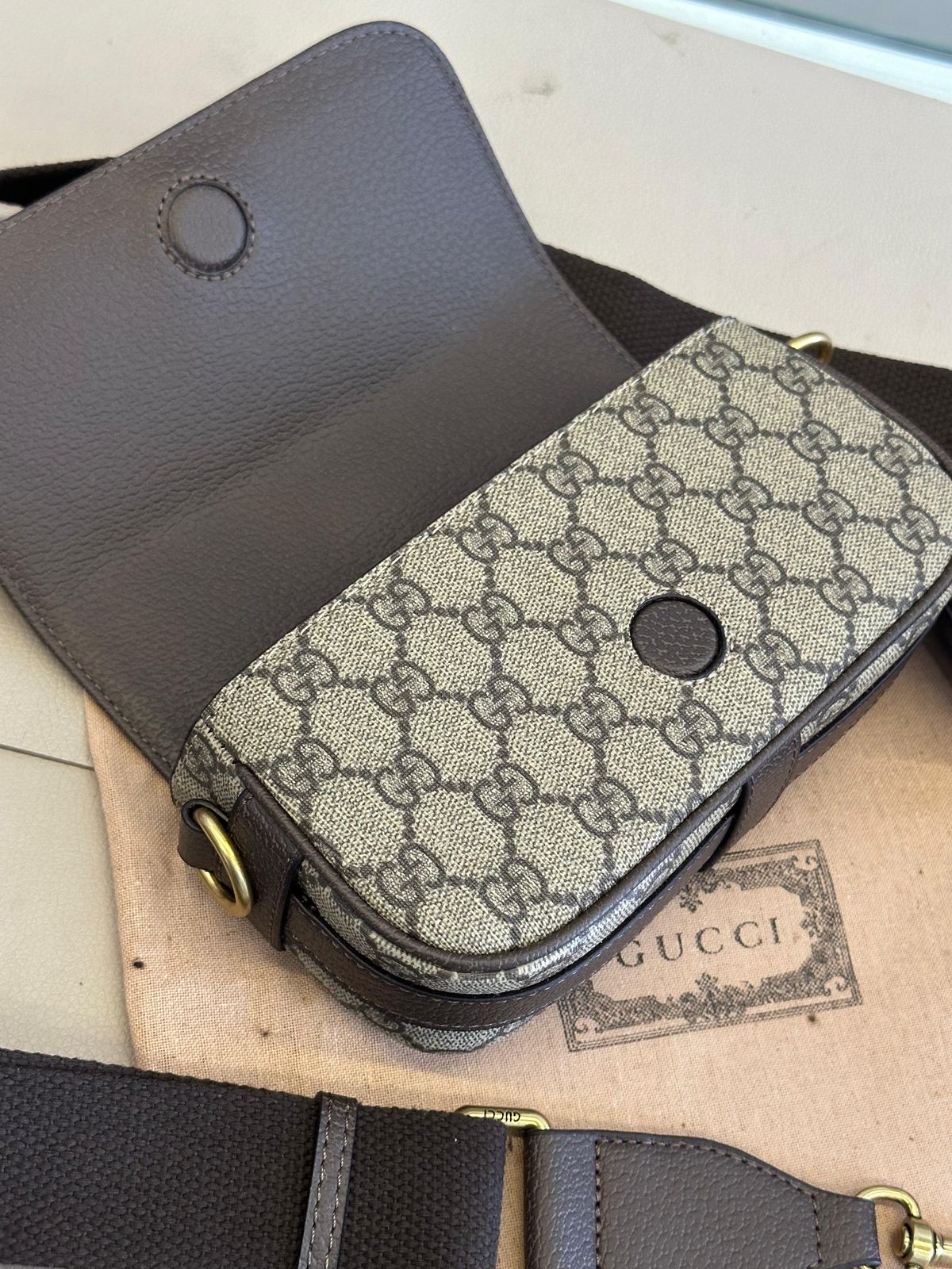 Gucci Mini GG Supreme Shoulder bag for Women - Image 5