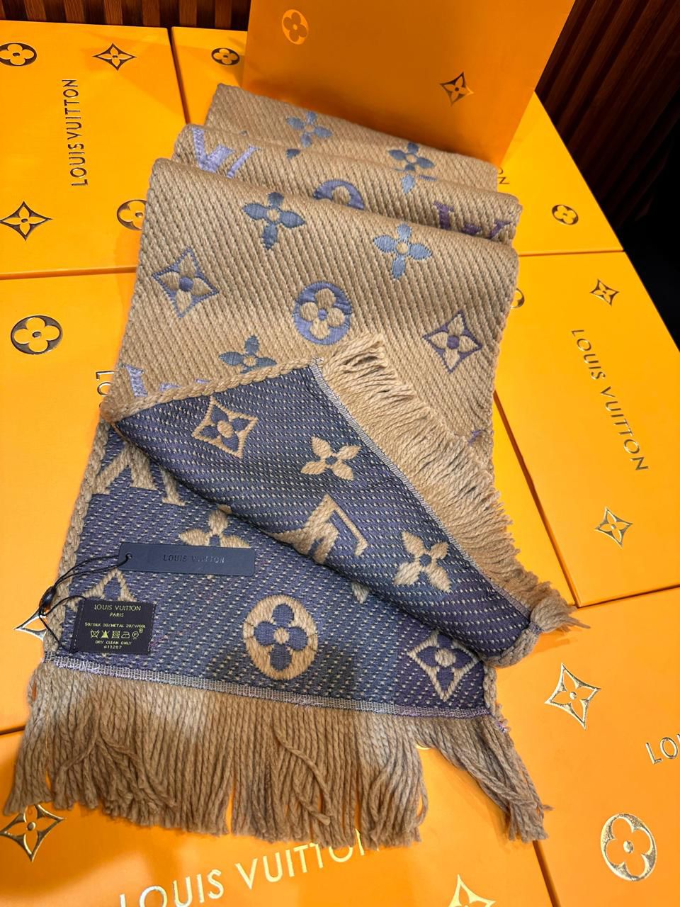 Louis Vuitton Latest Edition Reversible Muffler - Image 5