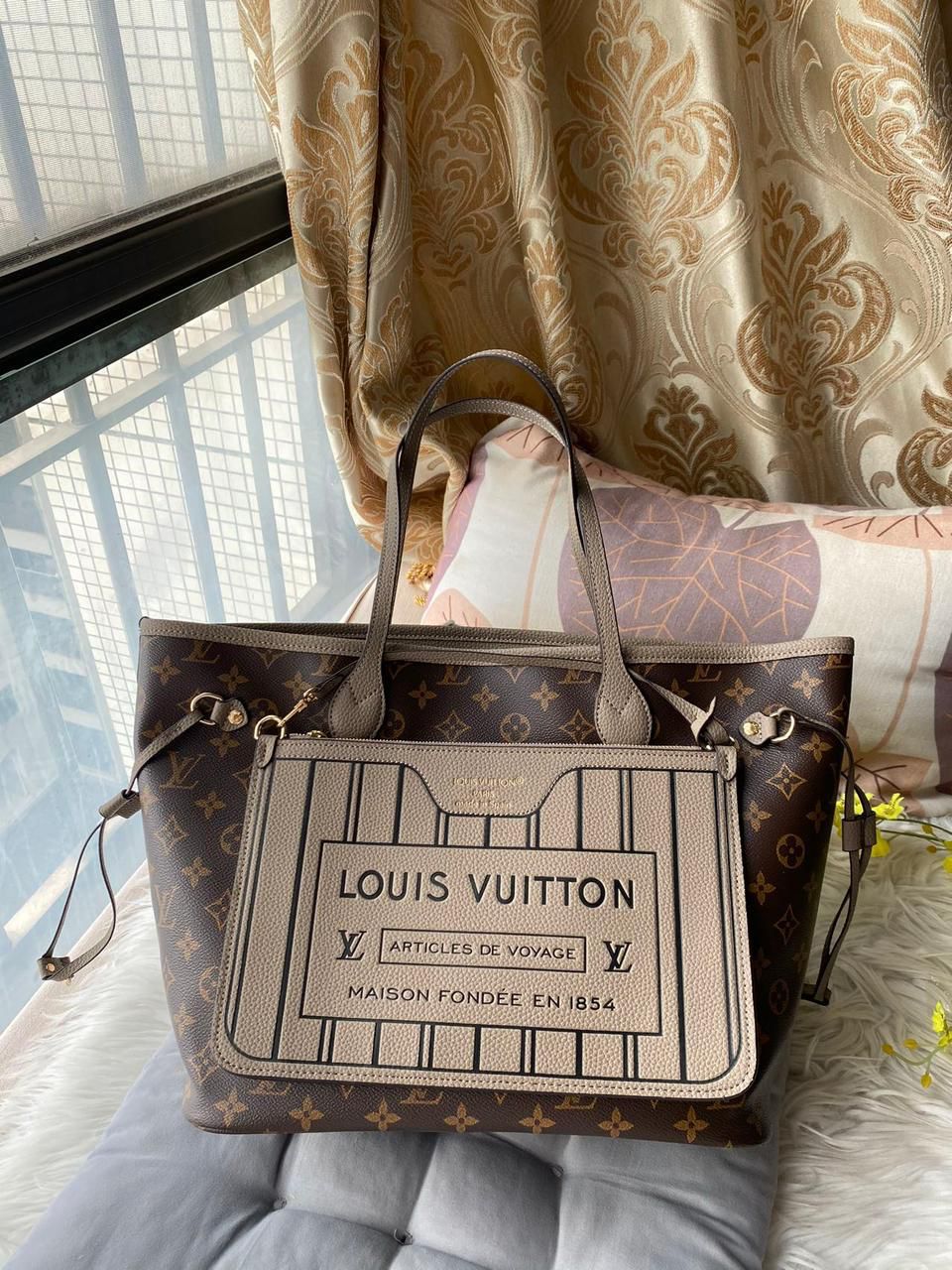 Louis Vuitton Neverfull Inside Out Women Tote Bag - Image 3