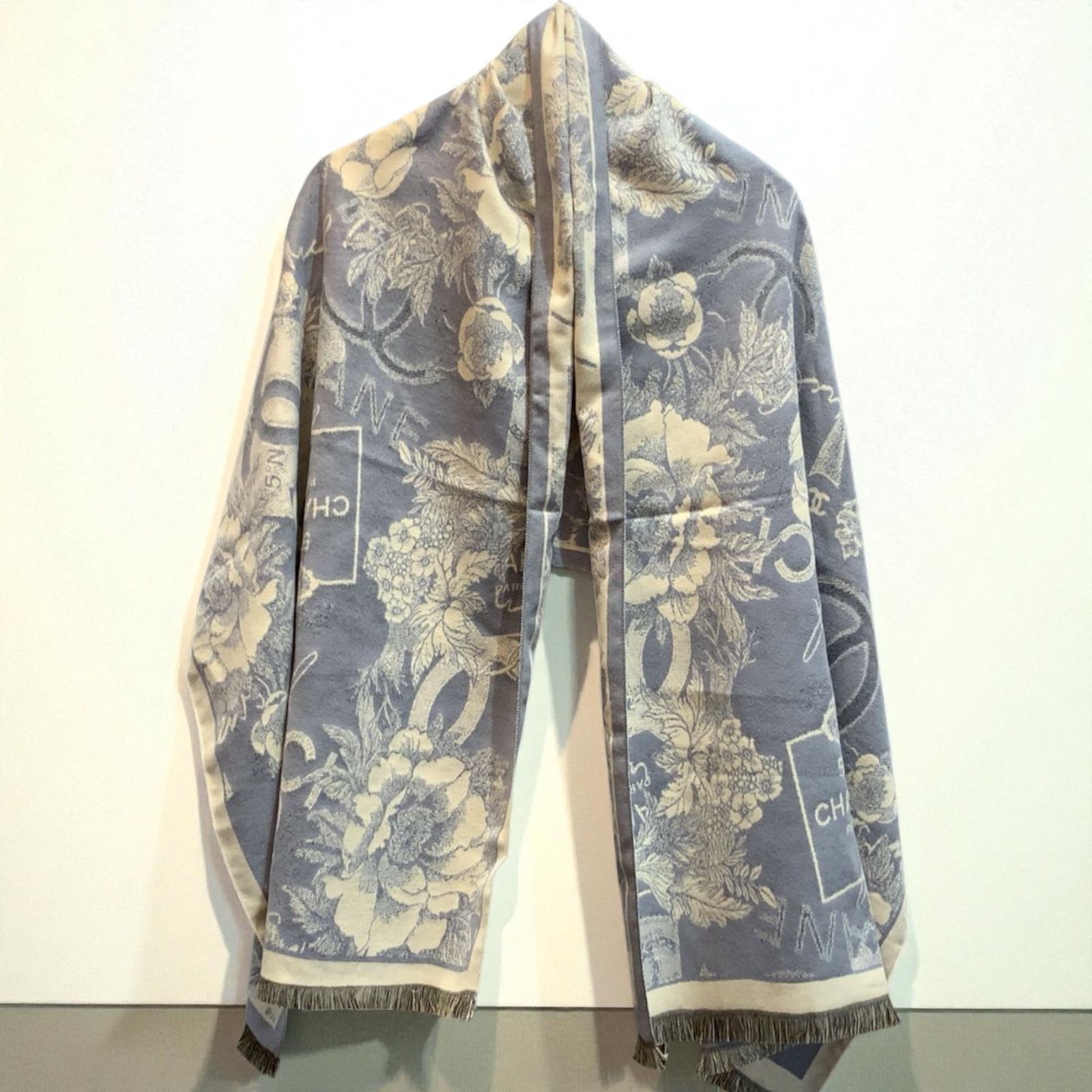 Chanel Floral Reversible Rabbit Fur Winter Stole For Women - Image 4