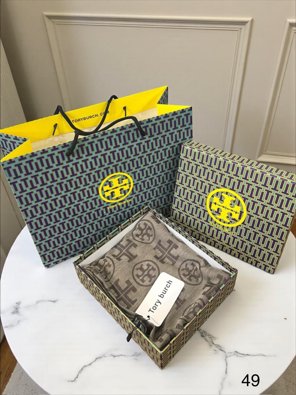 Tory Burch Semi Woollen Unisex Stole - Image 15