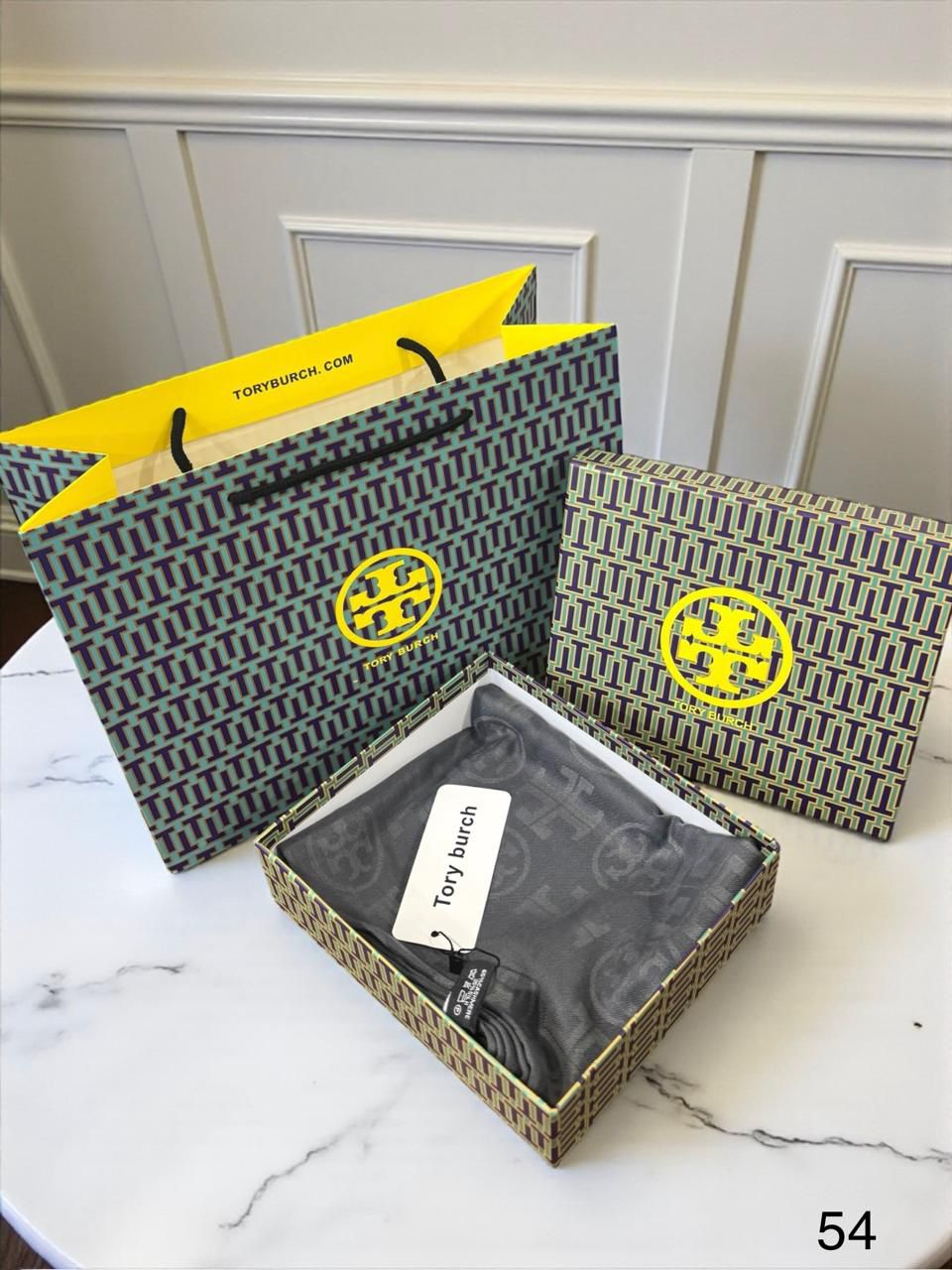 Tory Burch Semi Woollen Unisex Stole - Image 11