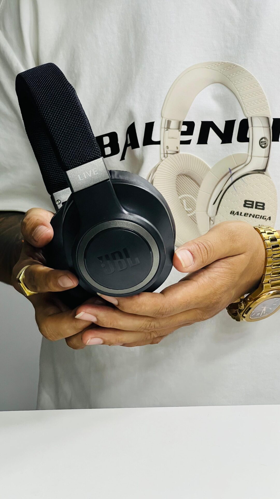 JBL LIVE 770NC Wireless Headphones - Image 4