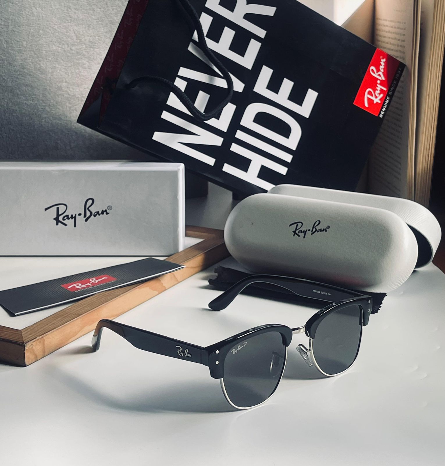 Ray-Ban Clubmaster Men's Sunglasses - Image 2