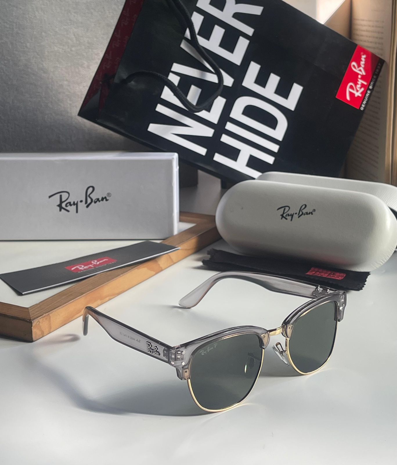 Ray-Ban Clubmaster Men's Sunglasses - Image 4