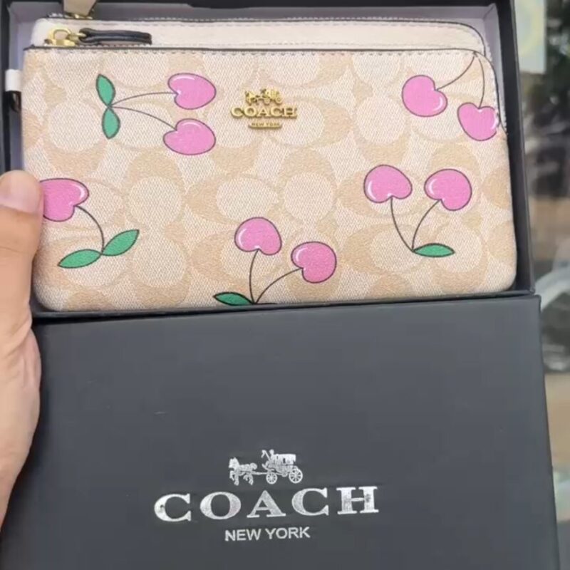 Coach Signature Wristlet Women’s Pouch