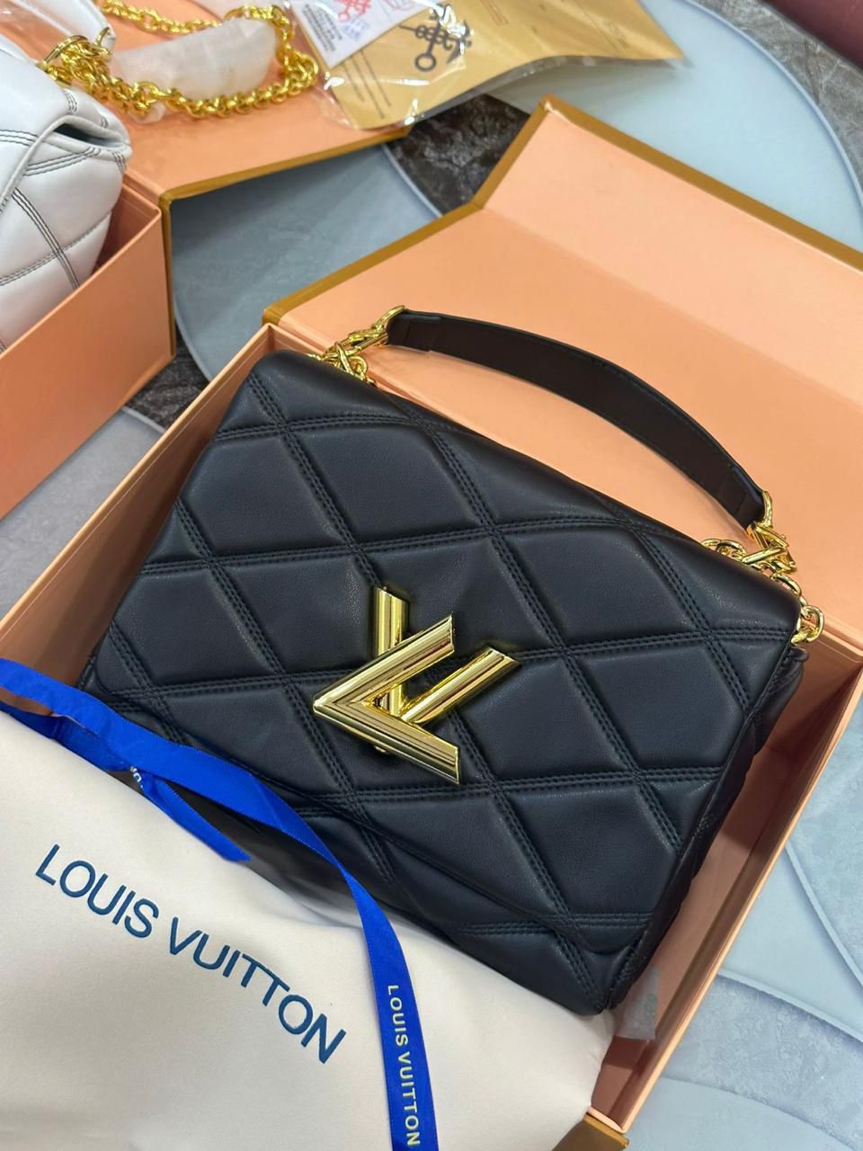 Louis Vuitton Quilt Twister go 14 Shoulder Sling Bag - Image 3