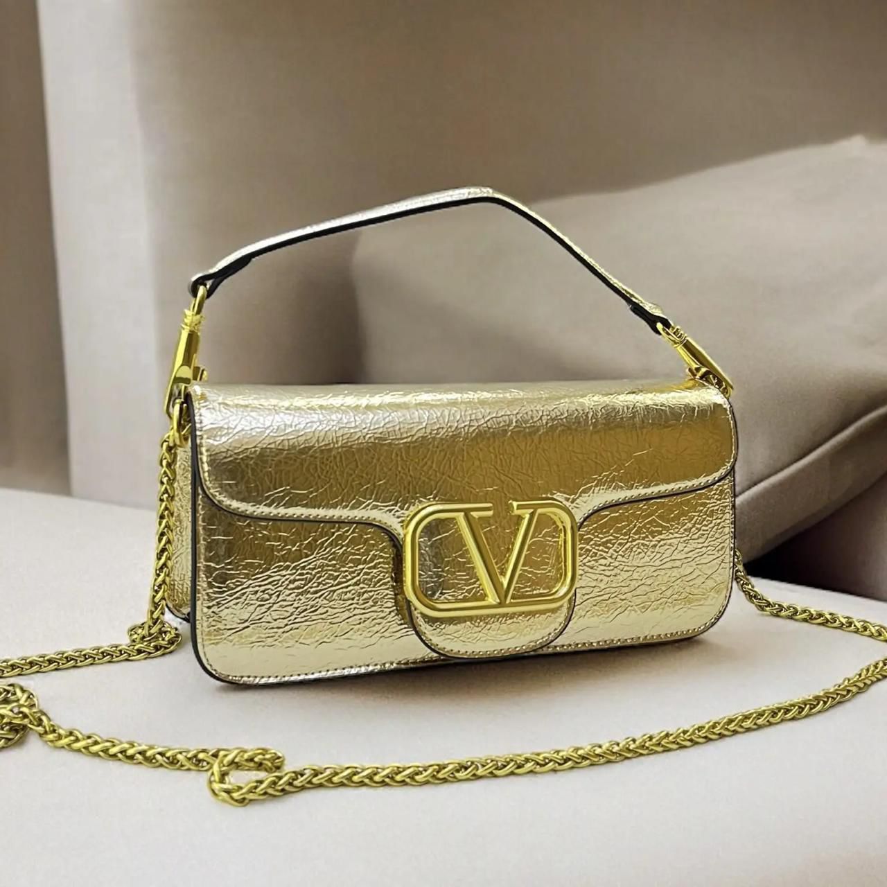 Valentino Garavani Loco Shoulder Sling Bag - Image 3