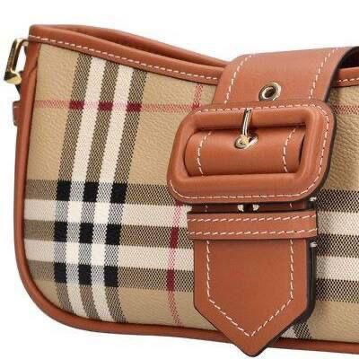 Burberry Vintage Sleek Shoulder Bag For Women - Image 3