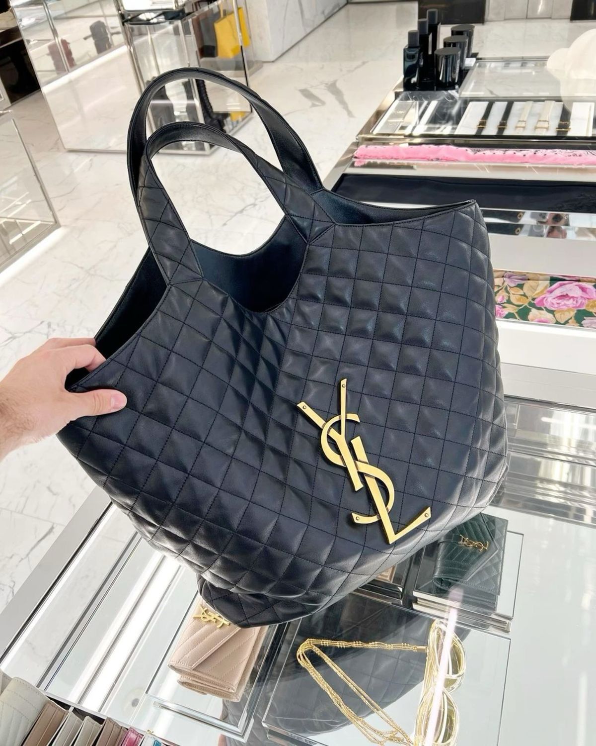 YSL Yves Saint Laurent Quilted Tote Bag For Women - Image 2