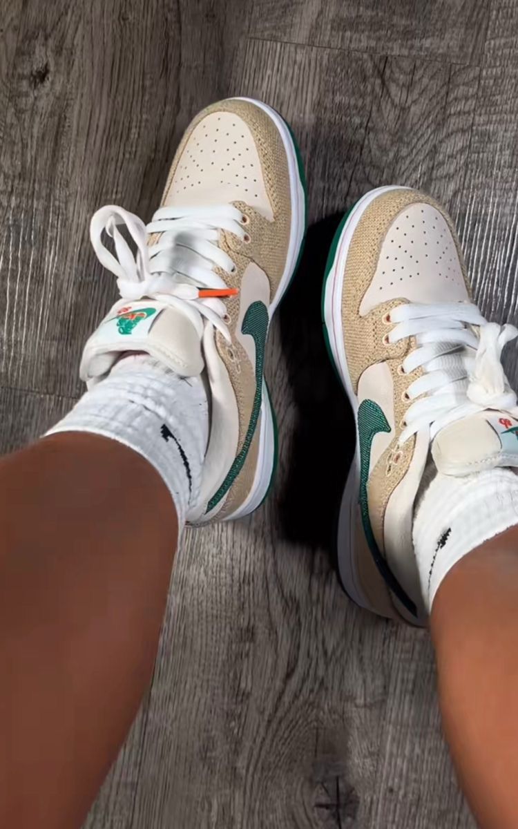 Nike SB Dunk Low jarritos Men's Sneakers - Image 5