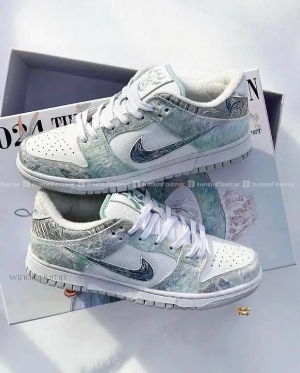 Nike Sb Dunk Low Special Edition Shoes - Image 2