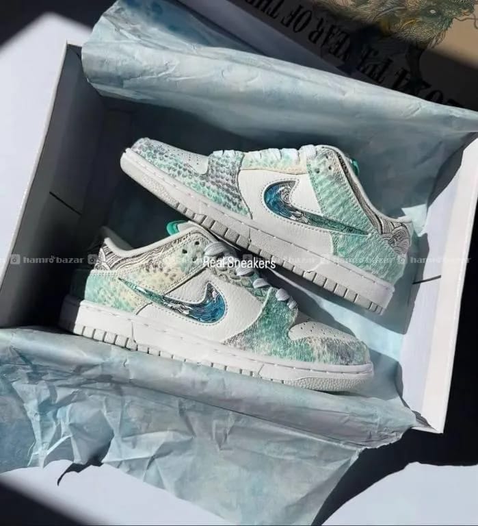 Nike Sb Dunk Low Special Edition Shoes - Image 4