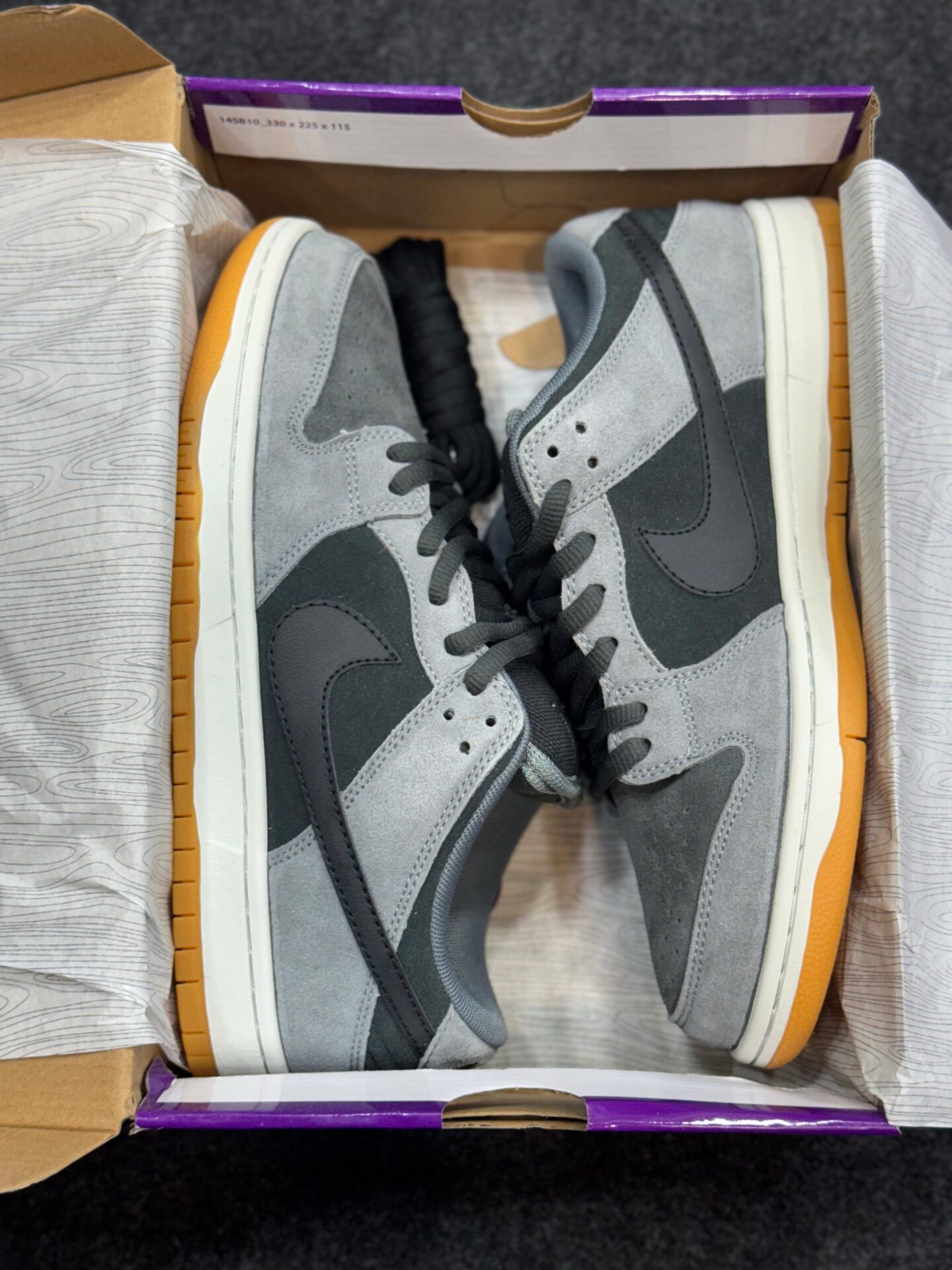 Nike SB Dunk Low Pro Men's Shoe - Image 10