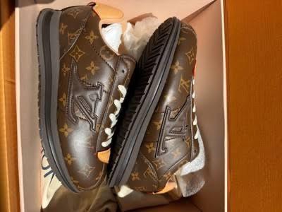 Louis Vuitton Butter soft Men's Sneakers - Image 3