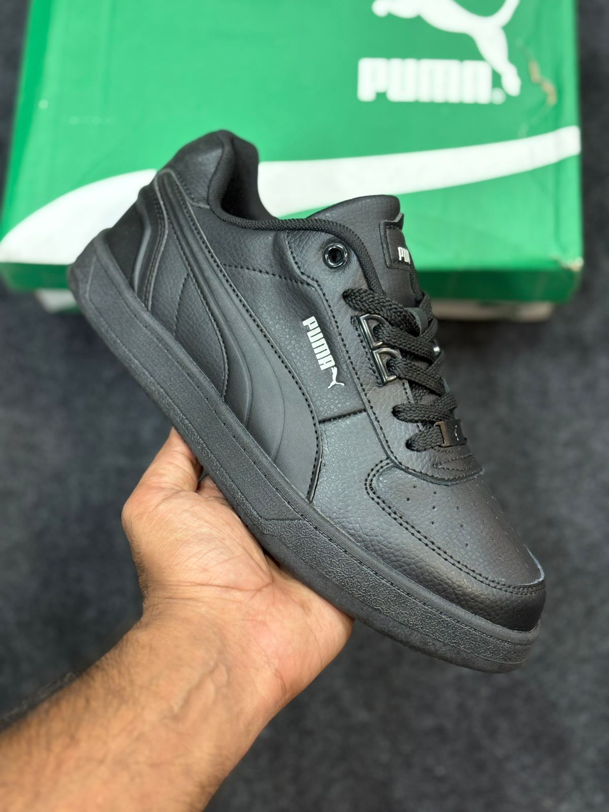 Puma Cavin 2.0 Low Top Court Men's Sneakers