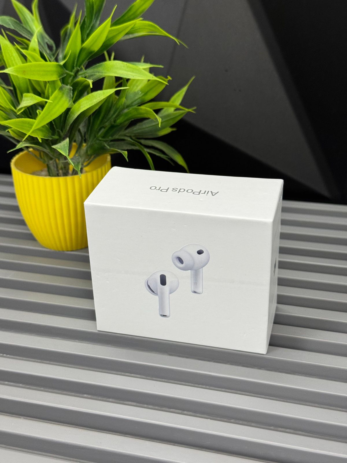Apple AirPods Pro 3 White - Image 3