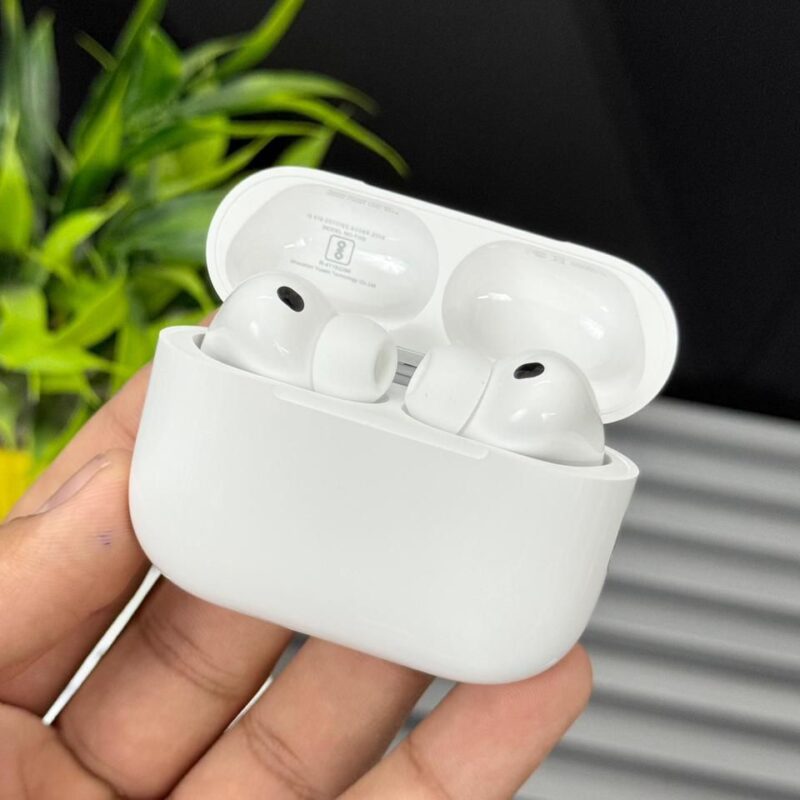 Apple AirPods Pro 3 White