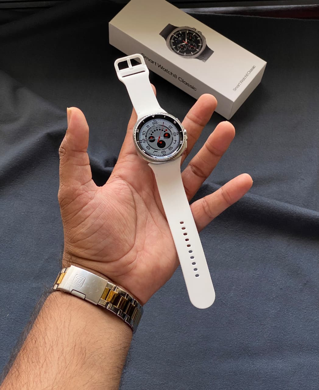 Samsung Galaxy Watch8 Classic - 8th Gen 1:1 Replica - Image 9