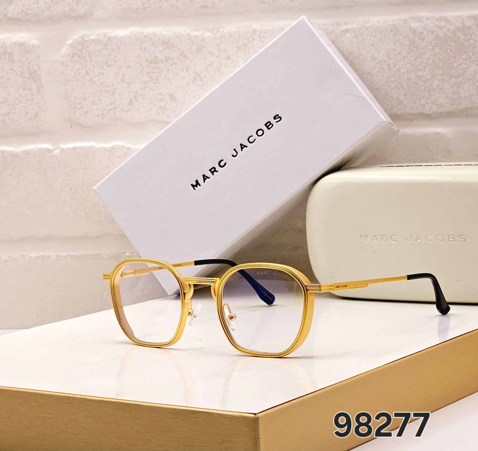 Marc Jacobs Gold Square Eyewear - Unisex Sunglasses - Image 2