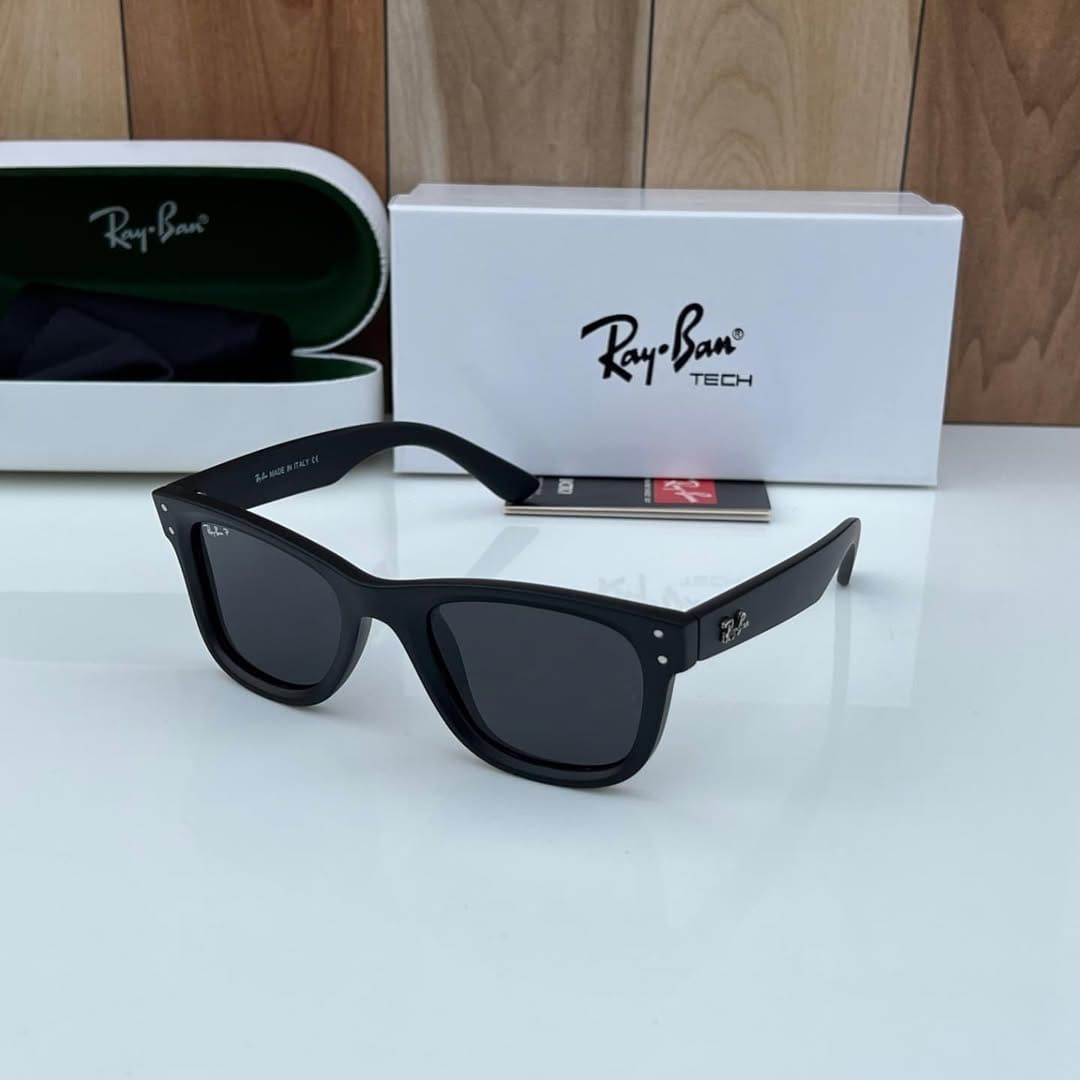 Ray-Ban Wayfarer Classic Men's Sunglasses - Image 2