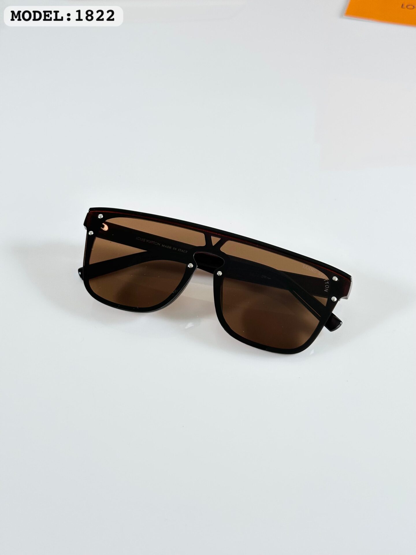 Louis Vuitton Classic Oversized Square Unisex Sunglasses - Image 3