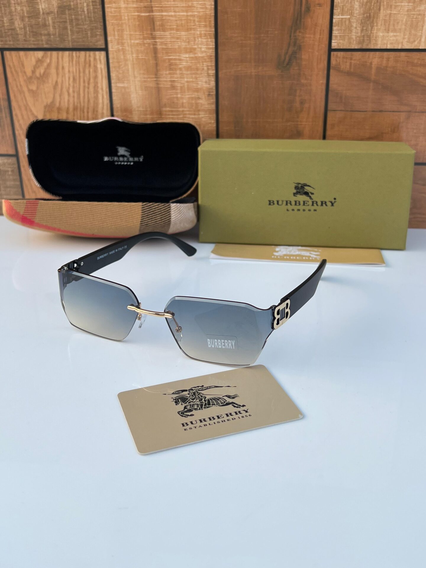 Burberry Unisex Sunglasses