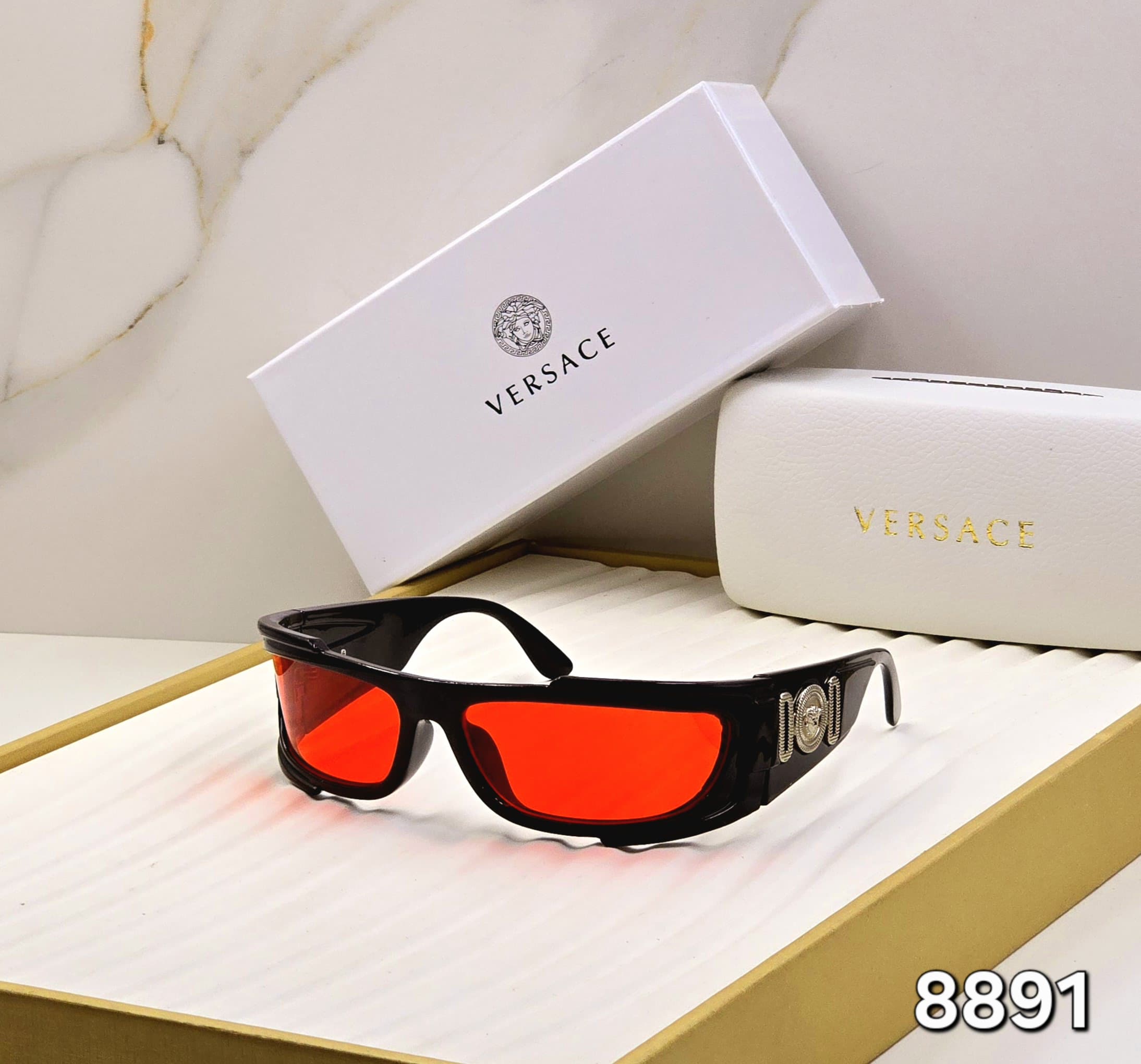 Versace rectangular/visor style Unisex Sunglasses - Image 4
