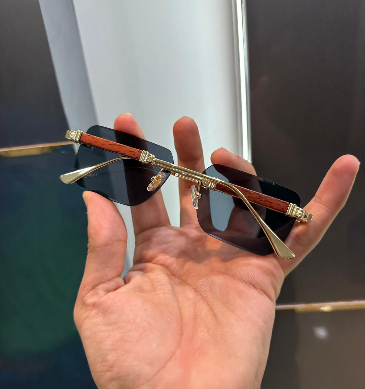 Cartier Men's Rimless Sunglasses - Image 3