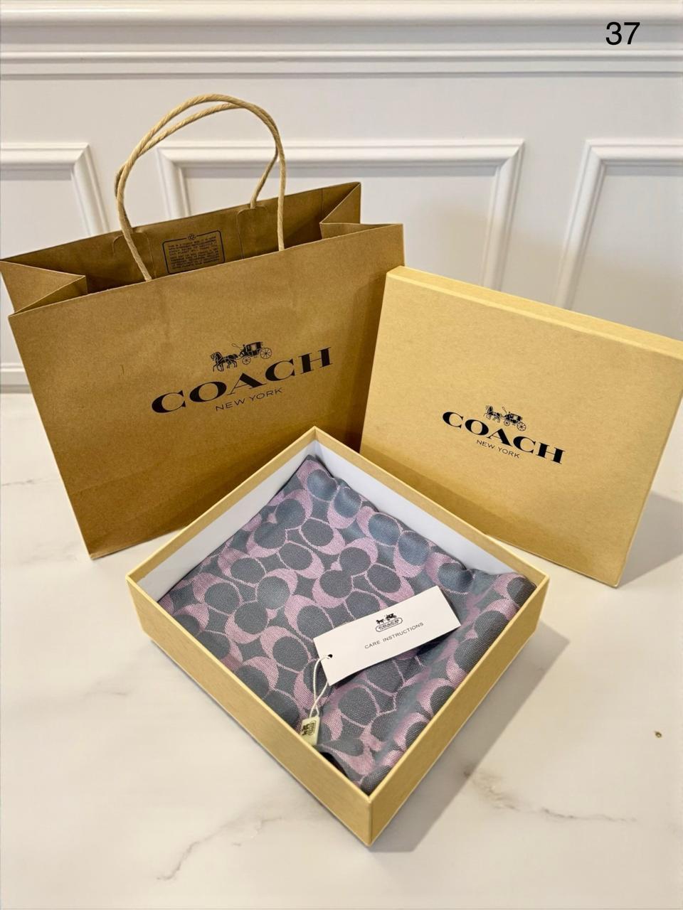 Coach Semi Woollen Logo Stole - Image 16