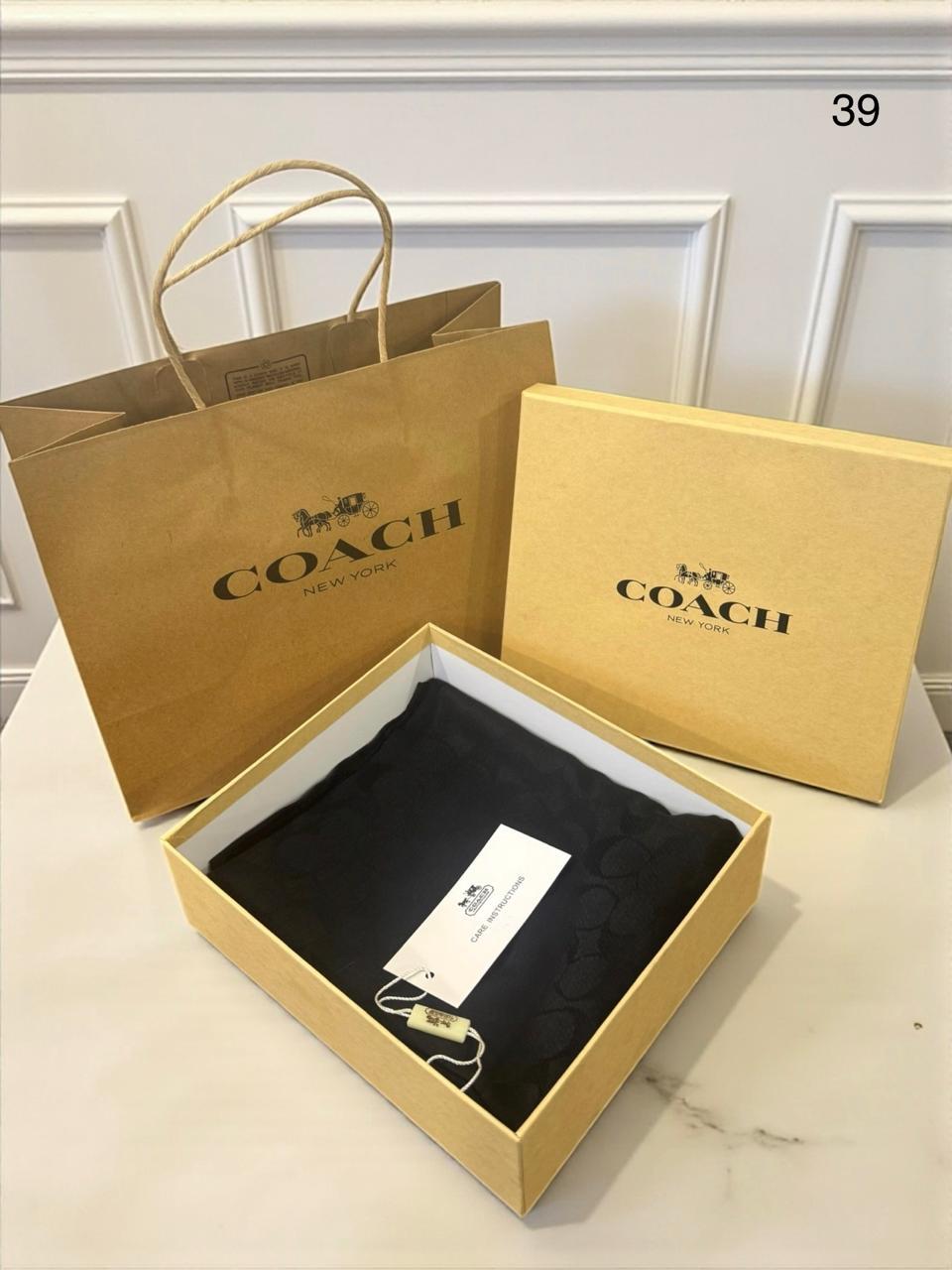 Coach Semi Woollen Logo Stole - Image 14