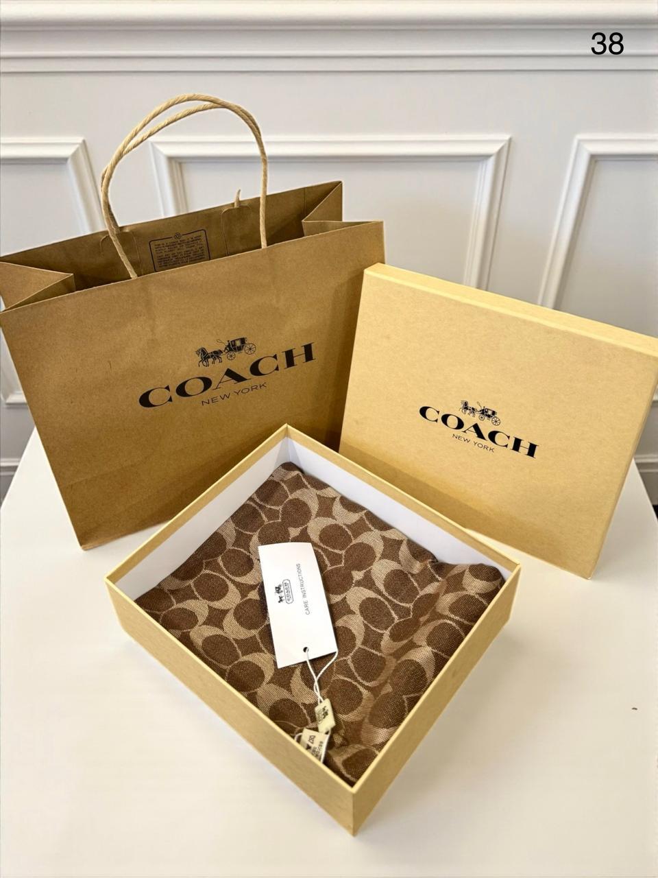 Coach Semi Woollen Logo Stole - Image 18