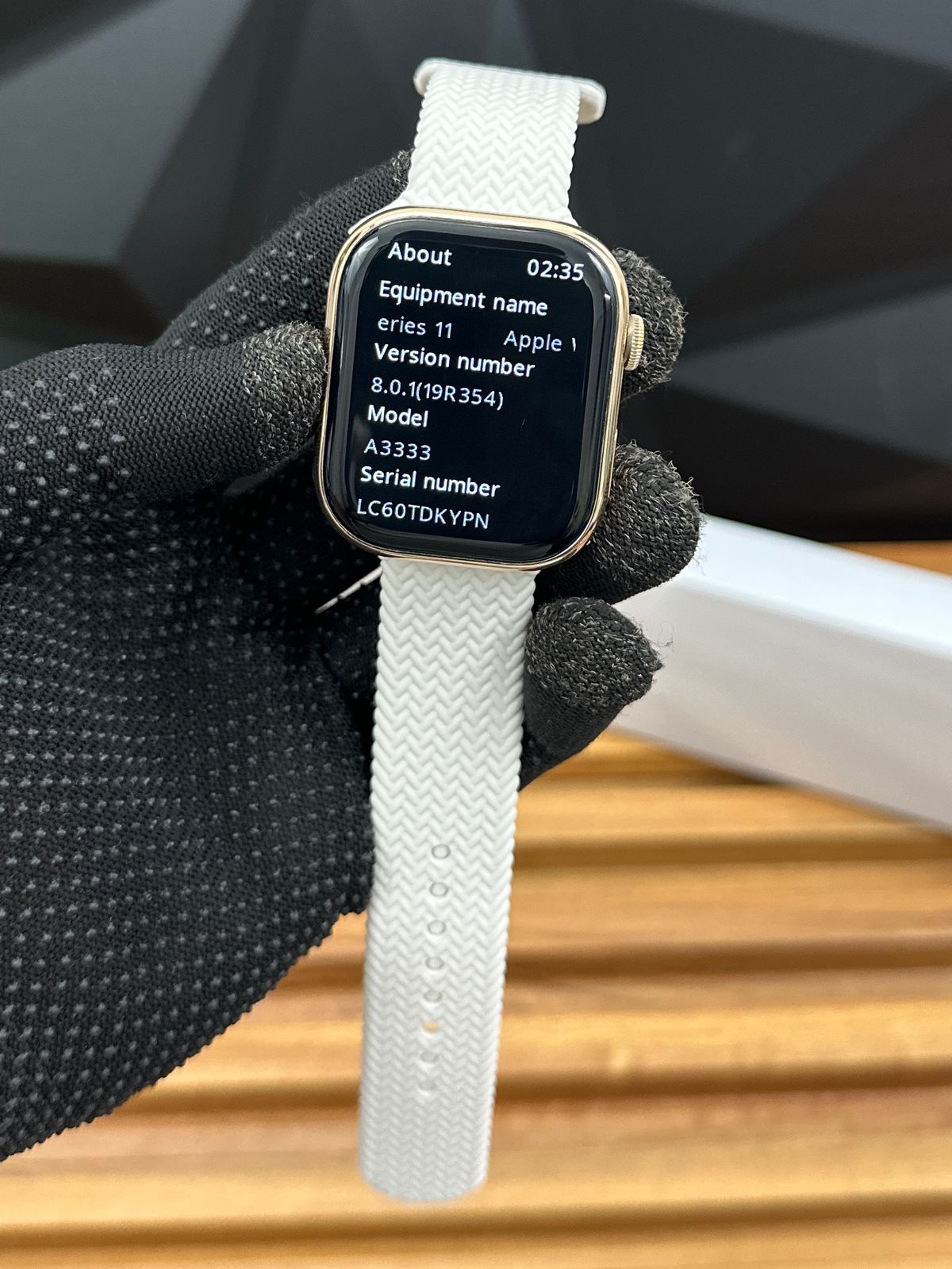 Apple Series 11 Smartwatch with Logo On/Off - Image 6